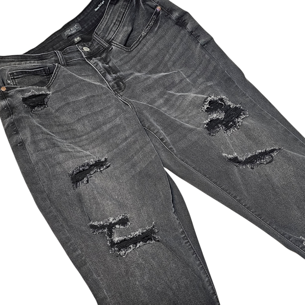 Judy Blue Jeans Emma High Rise Skinny Fit Capris 16W Destroyed Black - Picture 3 of 14
